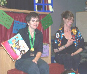 storytellers hamming it up