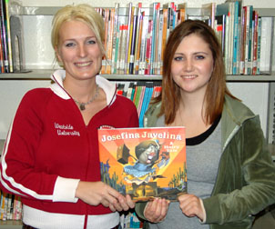 ths is a photo of crystal and carrie